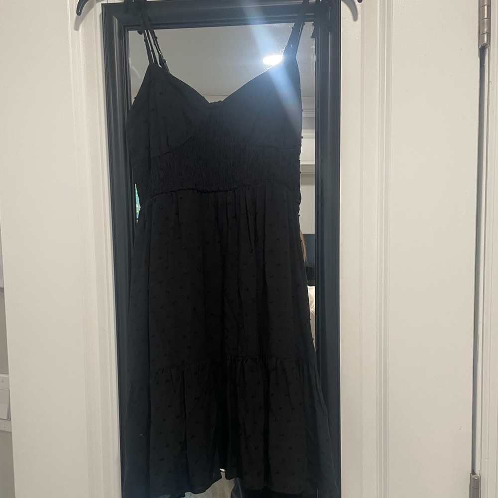 Black Sleeveless Dress